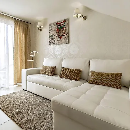 Staunning Luxury Eurohouse - Lajas De Chapin